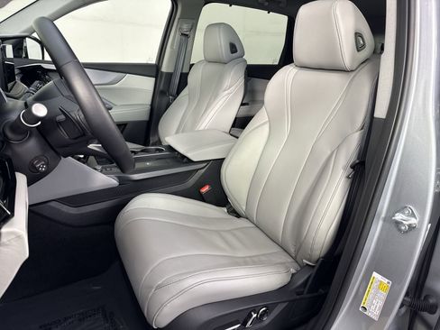 Certified 2026 Acura MDX SH-AWD w/ Technology Package image 21