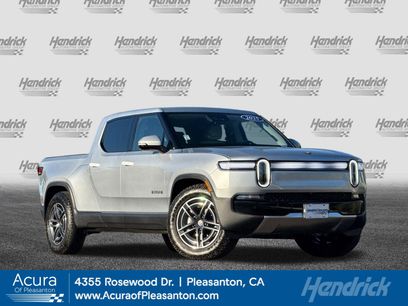 Used 2025 Rivian R1T Adventure