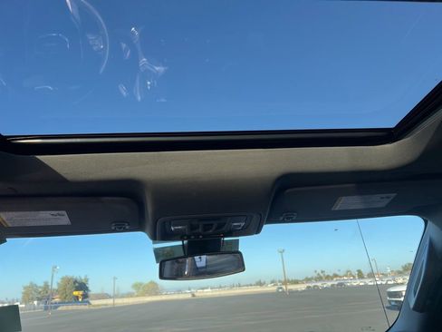 Used 2020 GMC Sierra 1500 SLT w/ SLT Premium Plus Package image 14