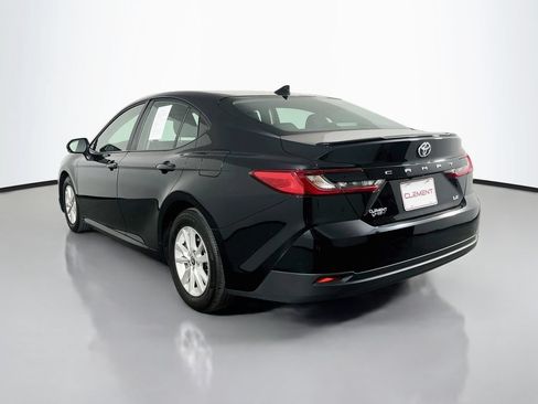 Used 2025 Toyota Camry LE w/ Convenience Package FWD image 9