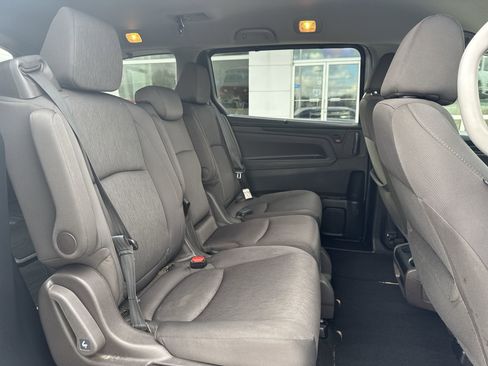 Used 2021 Honda Odyssey EX image 25
