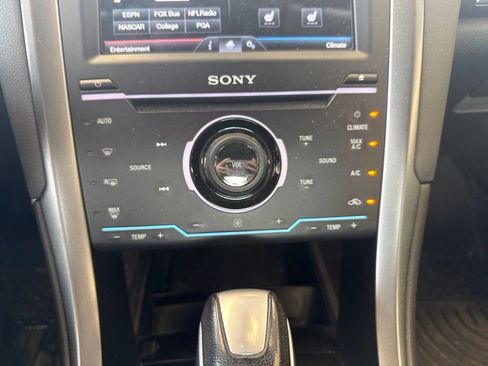 Used 2014 Ford Fusion Titanium AWD/4WD image 22
