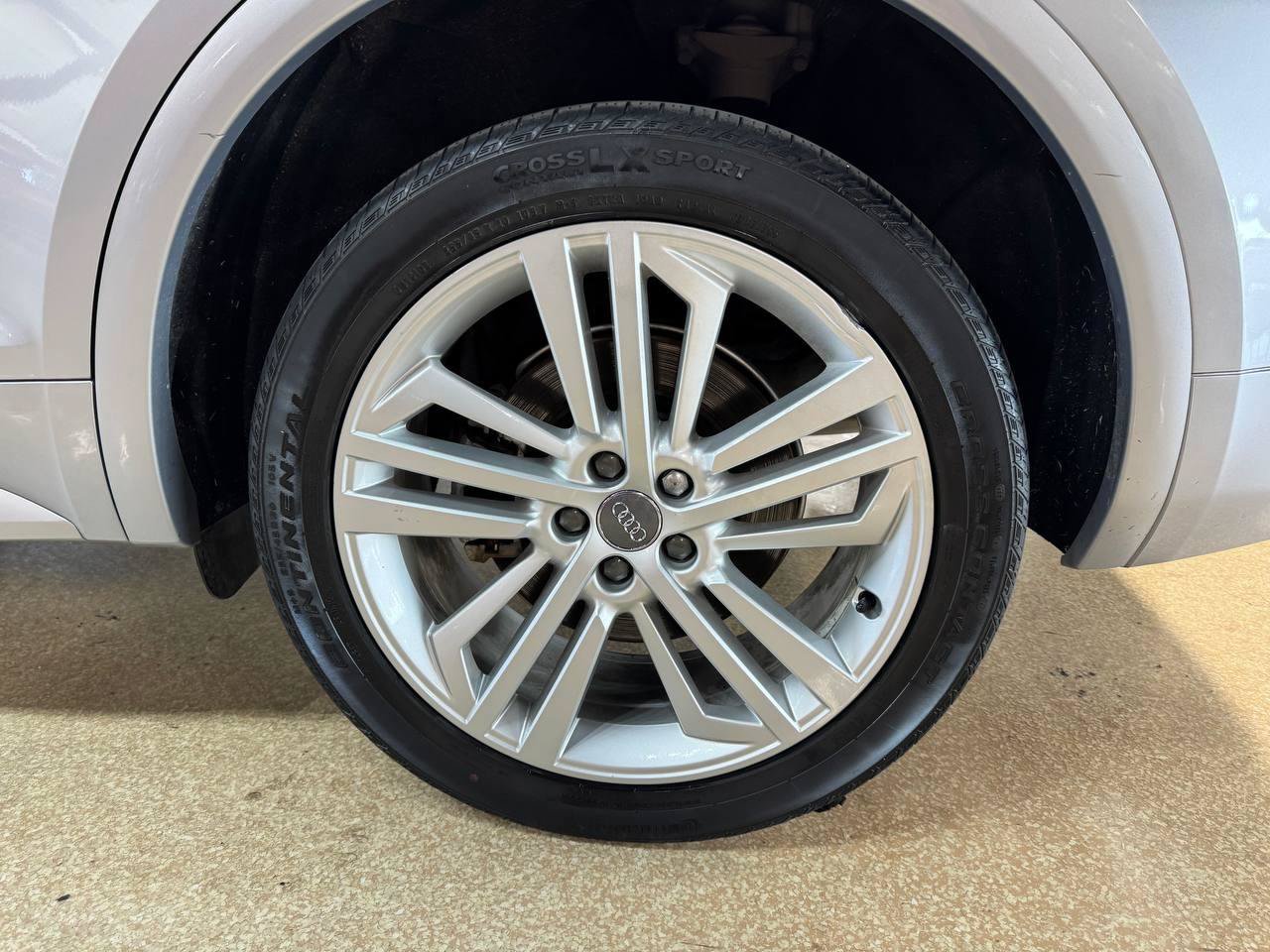 Used 2018 Audi Q5 2.0T Premium Plus w/ Premium Plus Package AWD/4WD image 44