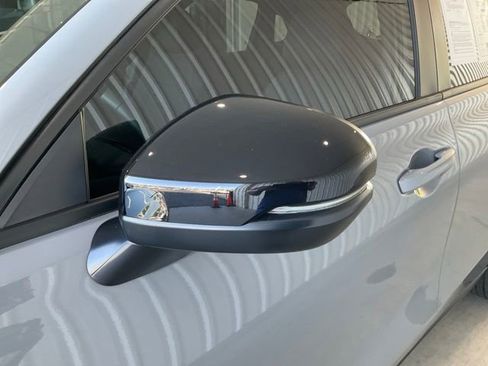 Certified 2025 Honda HR-V Sport image 3