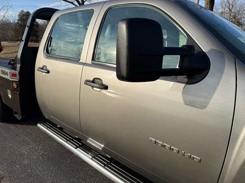 Used 2013 Chevrolet Silverado 3500 W/T w/ Skid Plate Package image 9