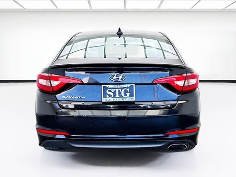 Used 2017 Hyundai Sonata SE FWD image 5