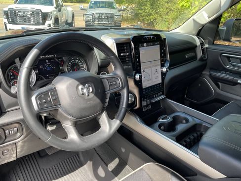 Used 2022 RAM 1500 Laramie w/ Laramie Southwest Edition RWD image 33