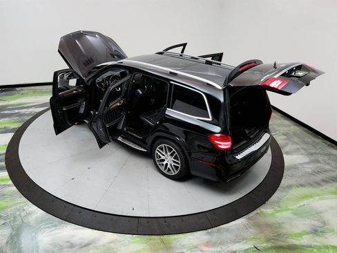 Used 2017 Mercedes-Benz GLS 63 AMG 4MATIC image 40