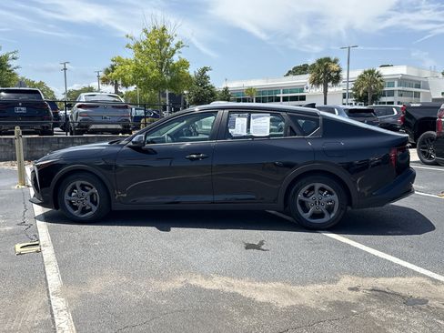 Used 2025 Kia K4 FWD image 7