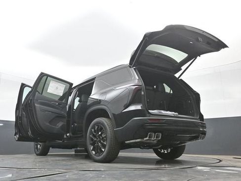 New 2026 Chevrolet Traverse LT w/ Midnight/Sport Edition image 58