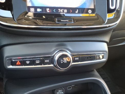 Certified 2023 Volvo XC40 B5 Plus w/ Driver Assist Package image 19