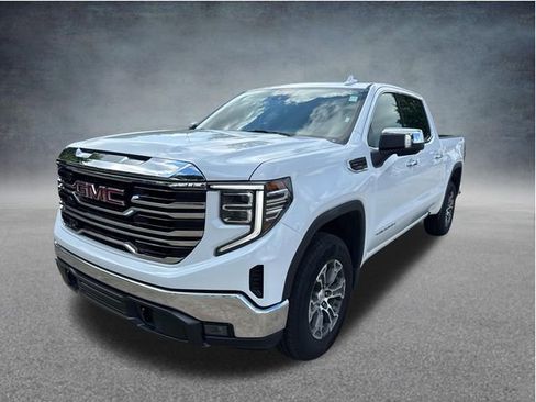 Used 2024 GMC Sierra 1500 SLT AWD/4WD image 3