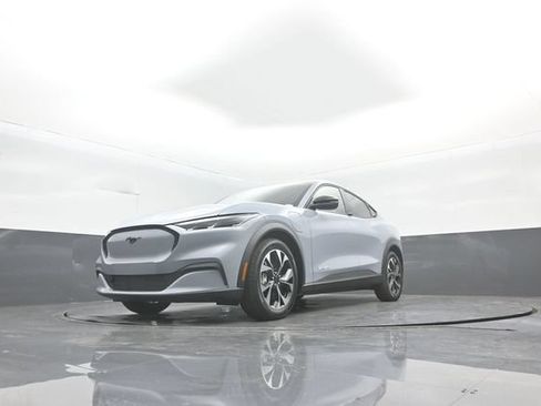 New 2026 Ford Mustang Mach-E Select AWD/4WD image 34