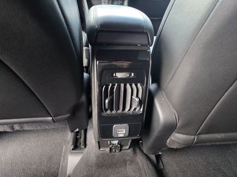 Used 2025 Jeep Compass Latitude w/ Altitude Special Edition image 20