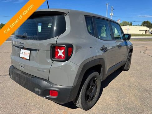 Used 2020 Jeep Renegade Sport AWD/4WD image 7