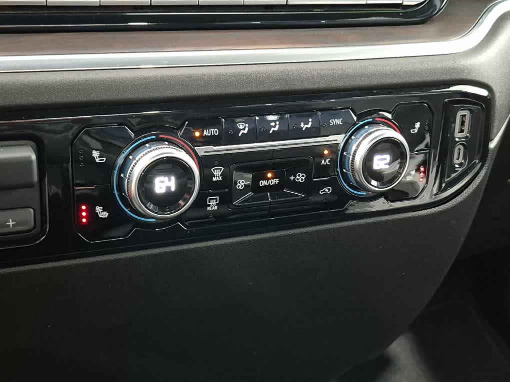 Used 2025 GMC Sierra 1500 SLT AWD/4WD image 15