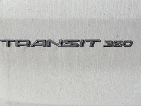 Used 2024 Ford Transit 350 XLT image 4