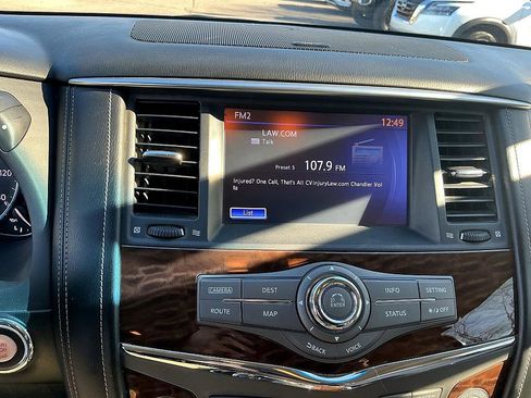 Used 2017 Nissan Armada Platinum w/ Interior Lighting Package image 16