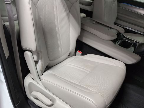 Used 2023 Jeep Grand Wagoneer 4WD image 21