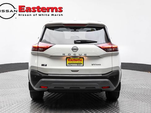 Used 2022 Nissan Rogue SV image 8