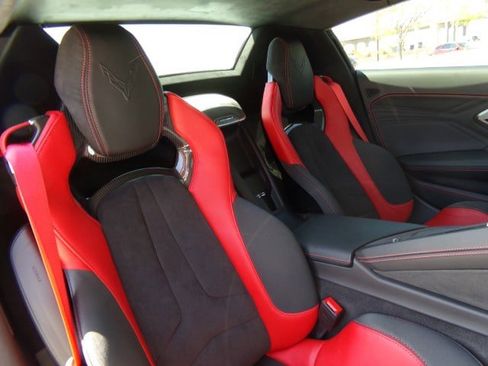 Used 2025 Chevrolet Corvette E-Ray w/ ZER Performance Package image 30