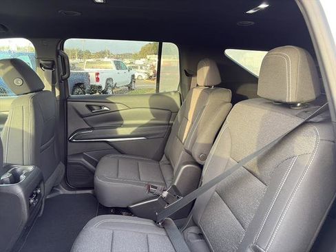 New 2026 Chevrolet Traverse LT FWD image 14