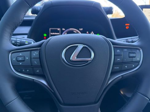 New 2026 Lexus UX 300h FWD image 21