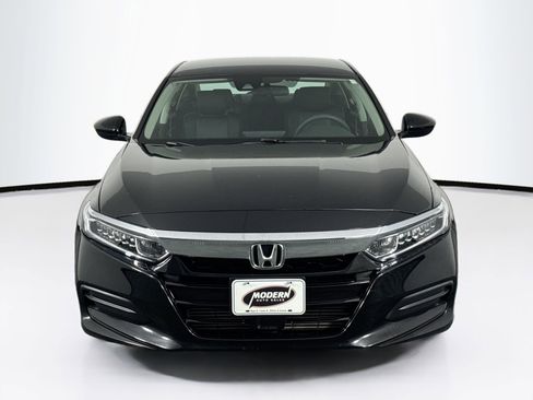 Used 2019 Honda Accord LX image 4