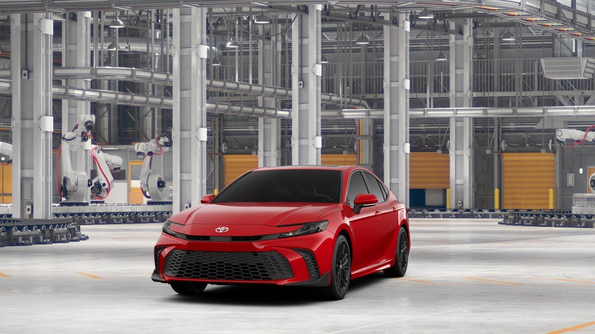 New 2026 Toyota Camry SE AWD/4WD image 18