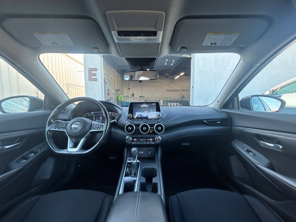 Used 2021 Nissan Sentra SV FWD image 17