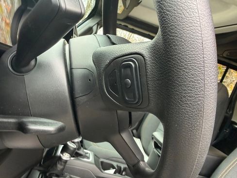 New 2026 Jeep Wrangler Unlimited Sport image 14