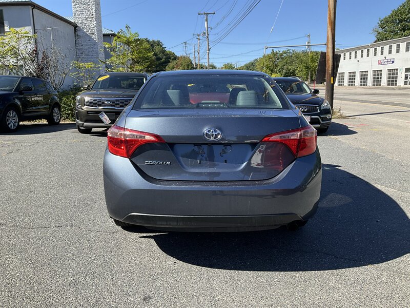 Used 2019 Toyota Corolla L FWD image 6