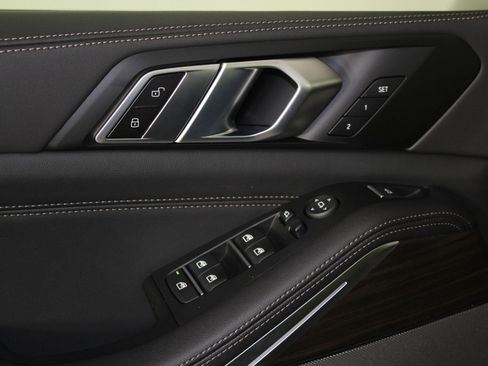 New 2026 BMW X5 xDrive40i w/ M Sport Package image 23