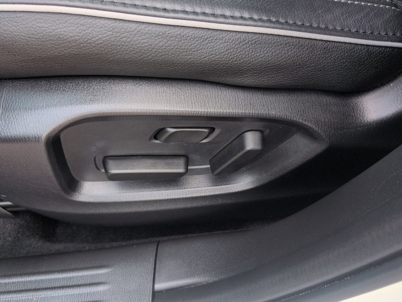 Used 2025 MAZDA CX-5 AWD 2.5 S w/ Preferred Package image 20