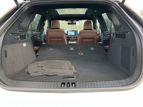 Used 2023 Lincoln Nautilus Reserve w/ Equipment Group 201A image 32