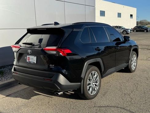 Certified 2023 Toyota RAV4 XLE Premium AWD/4WD image 37
