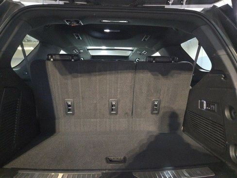 Used 2022 Chevrolet Tahoe Z71 w/ Z71 Off-Road Package image 7