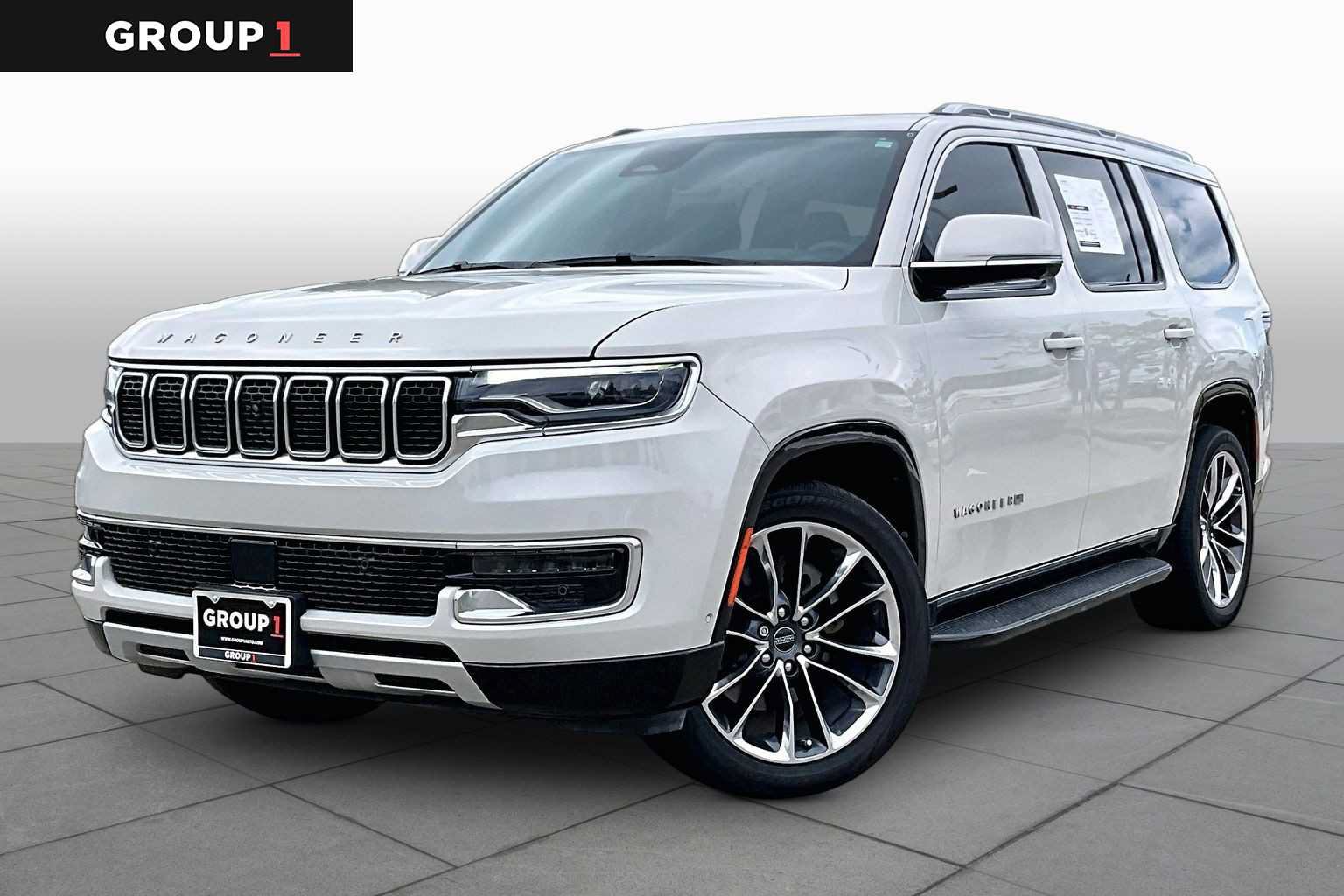 Used 2022 Jeep Wagoneer Series II w/ Convenience Group I AWD/4WD image 1