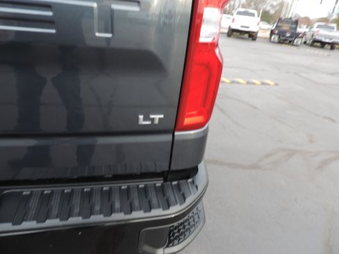 Used 2020 Chevrolet Silverado 1500 LT Trail Boss image 20