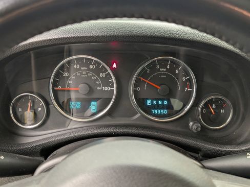 Used 2014 Jeep Wrangler Unlimited Sport w/ Quick Order Package 24S image 20