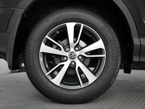 Used 2017 Toyota RAV4 XLE image 64