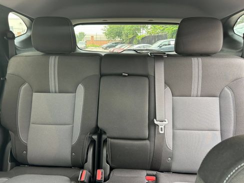 Used 2026 Chevrolet Blazer LT FWD image 33