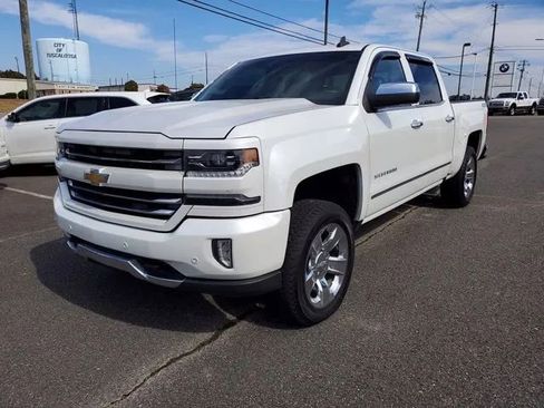 Used 2016 Chevrolet Silverado 1500 LTZ Z71 w/ LTZ Plus Package image 3
