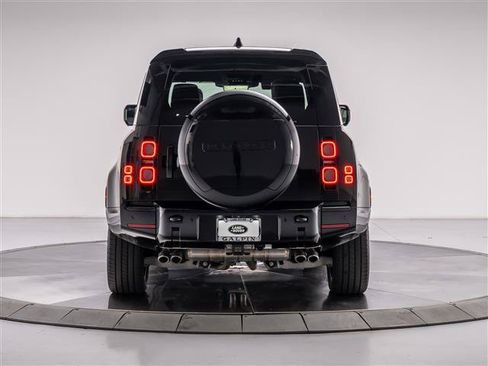 Used 2024 Land Rover Defender 110 V8 AWD/4WD image 4