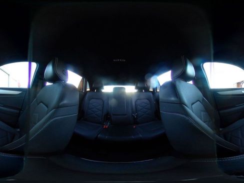 Used 2025 Volkswagen Atlas Cross Sport SE image 44