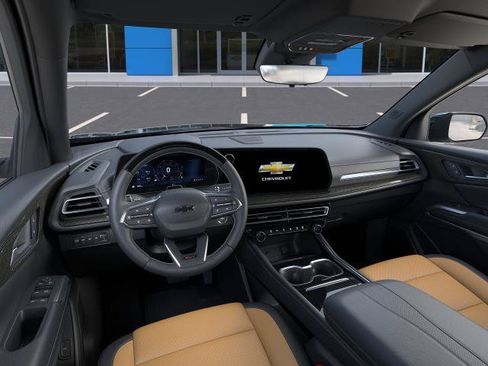 New 2027 Chevrolet Traverse Z71 w/ Enhanced Driving Package AWD/4WD image 15