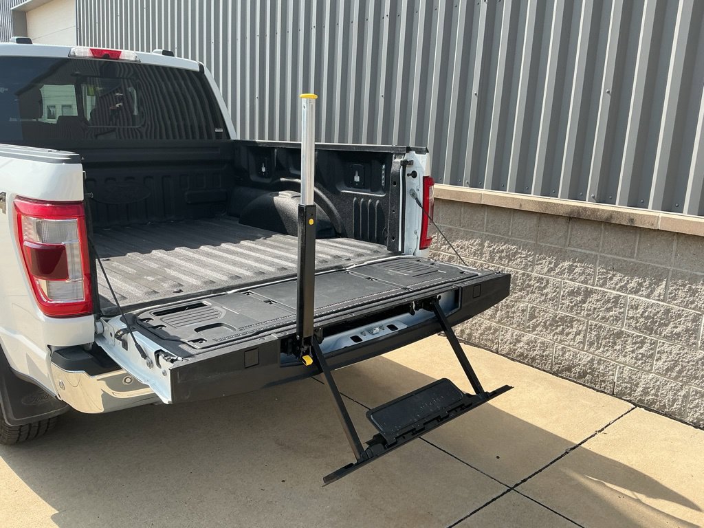 Used 2021 Ford F150 King Ranch w/ Equipment Group 601A High AWD/4WD image 23