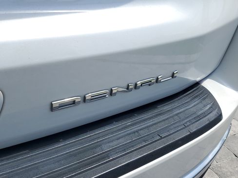 Used 2024 GMC Yukon Denali w/ Max Trailering Package RWD image 9