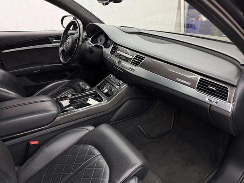 Used 2017 Audi S8 Plus w/ S8 Cold Weather Package AWD/4WD image 7