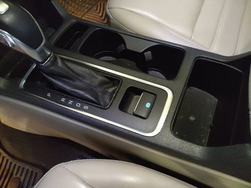 Used 2019 Ford Escape SEL FWD image 26